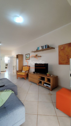 Imagem Casa com 3 Quartos à Venda, 168 m² em Jardim Patrícia - Mogi Mirim Imagem Casa com 3 Quartos à Venda, 168 m² em Jardim Patrícia - Mogi Mirim