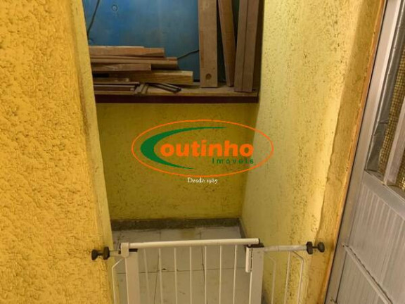 Imagem Casa com 4 Quartos à Venda, 317 m² em Grajaú - Rio De Janeiro Imagem Casa com 4 Quartos à Venda, 317 m² em Grajaú - Rio De Janeiro