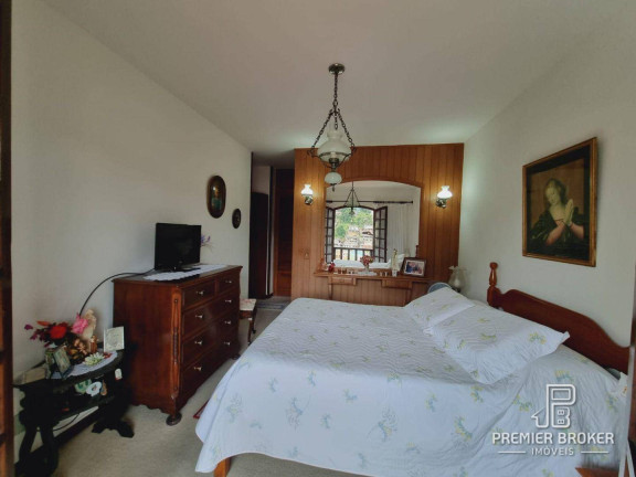 Imagem Casa com 6 Quartos à Venda, 700 m² em Tijuca - Teresópolis Imagem Casa com 6 Quartos à Venda, 700 m² em Tijuca - Teresópolis