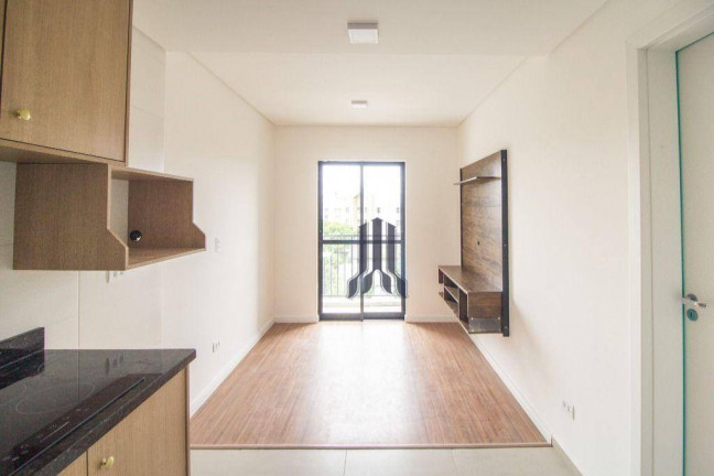 Apartamento com 1 Quarto para Alugar, 31 m² em Novo Mundo - Curitiba