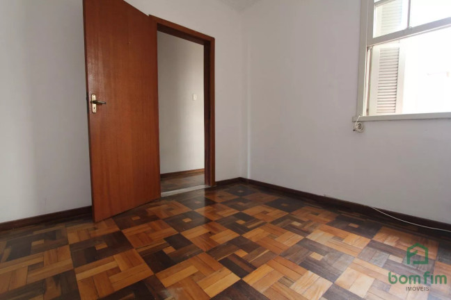 Imagem Apartamento com 3 Quartos à Venda, 90 m² em Centro Histórico - Porto Alegre Imagem Apartamento com 3 Quartos à Venda, 90 m² em Centro Histórico - Porto Alegre