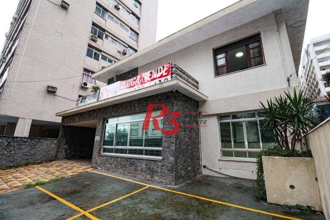 Casa com 4 Quartos para Alugar, 333 m² em Embaré - Santos