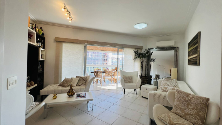Imagem Apartamento com 4 Quartos à Venda, 106 m² em Riviera De São Lourenço - Bertioga Imagem Apartamento com 4 Quartos à Venda, 106 m² em Riviera De São Lourenço - Bertioga