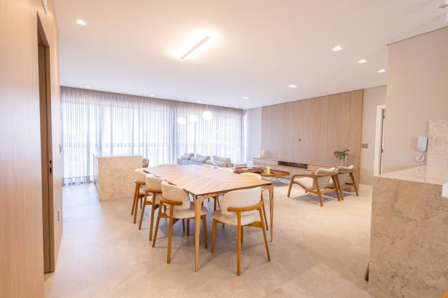 Imagem Apartamento com 3 Quartos à Venda, 152 m² em Atiradores - Joinville Imagem Apartamento com 3 Quartos à Venda, 152 m² em Atiradores - Joinville