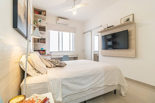 Imagem Apartamento com 2 Quartos à Venda, em Ipanema - Rio De Janeiro Imagem Apartamento com 2 Quartos à Venda, em Ipanema - Rio De Janeiro