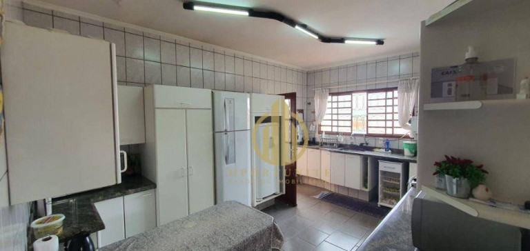 Imagem Casa com 3 Quartos à Venda, 252 m² em Vila Monte Alegre - Ribeirão Preto