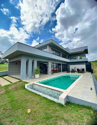 Casa com 3 Quartos à Venda, 350 m² em Centro - Avaré
