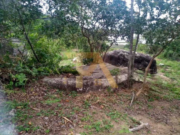 Imagem Terreno à Venda, em Macacu - Garopaba Imagem Terreno à Venda, em Macacu - Garopaba