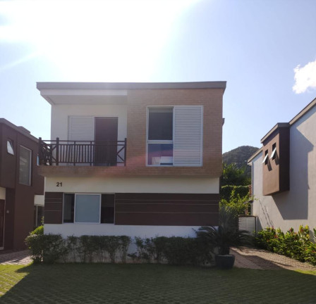Casa com 4 Quartos à Venda, 192 m² em Juquehy - São Sebastião