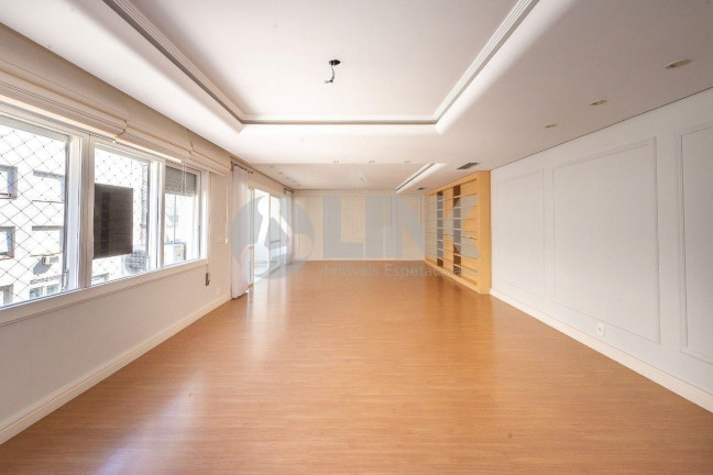 Imagem Apartamento com 4 Quartos à Venda, 283 m² em Moinhos De Vento - Porto Alegre Imagem Apartamento com 4 Quartos à Venda, 283 m² em Moinhos De Vento - Porto Alegre
