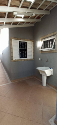 Imagem Casa com 2 Quartos para Alugar, 100 m² em Jardim Gurilândia - Taubaté