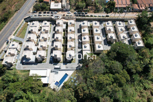 Imagem Sobrado com 3 Quartos à Venda, 100 m² em Jardins De Lucca - Aparecida De Goiânia