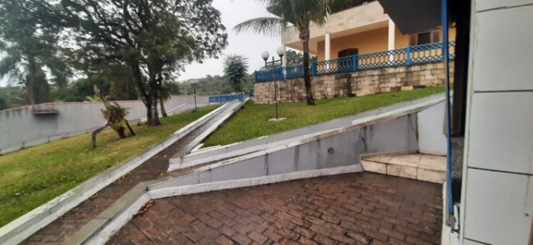 Imagem Sobrado com 4 Quartos à Venda, 500 m² em Vila Santista - Atibaia
