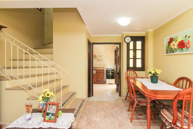 Imagem Casa com 3 Quartos à Venda, 150 m² em Guarujá - Porto Alegre