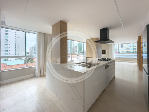 Imagem Apartamento com 3 Quartos à Venda, 179 m² em Centro - Balneário Camboriú Imagem Apartamento com 3 Quartos à Venda, 179 m² em Centro - Balneário Camboriú