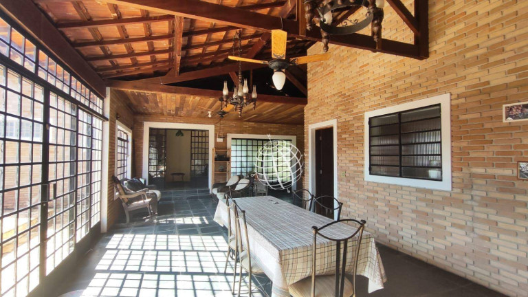 Imagem Chácara com 3 Quartos à Venda, 167 m² em Jardim Estância Brasil - Atibaia