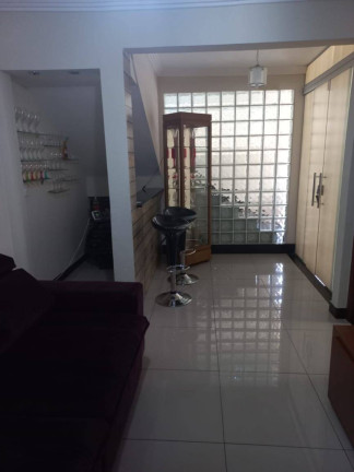 Imagem Casa com 5 Quartos à Venda, em Belo Horizonte Imagem Casa com 5 Quartos à Venda, em Belo Horizonte