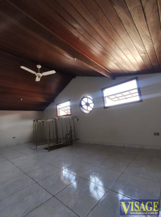 Imagem Casa com 4 Quartos à Venda, em Jd. Do Vale - Jacareí Imagem Casa com 4 Quartos à Venda, em Jd. Do Vale - Jacareí