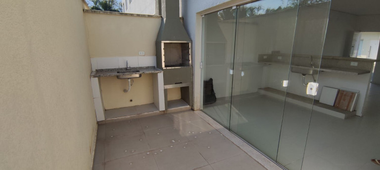 Imagem Casa com 3 Quartos à Venda, 100 m² em Massaguaçu - Caraguatatuba Imagem Casa com 3 Quartos à Venda, 100 m² em Massaguaçu - Caraguatatuba
