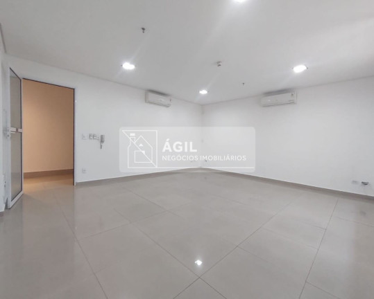 Imóvel Comercial à Venda, 35 m² em Jardim Oswaldo Cruz - São José Dos Campos