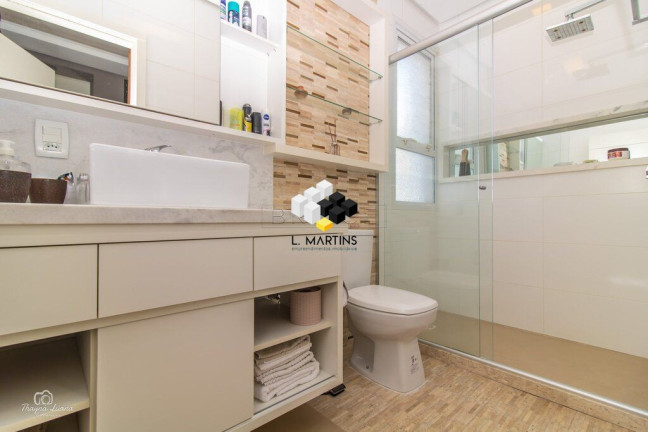 Imagem Casa com 6 Quartos à Venda, 570 m² em Três Figueiras - Porto Alegre Imagem Casa com 6 Quartos à Venda, 570 m² em Três Figueiras - Porto Alegre