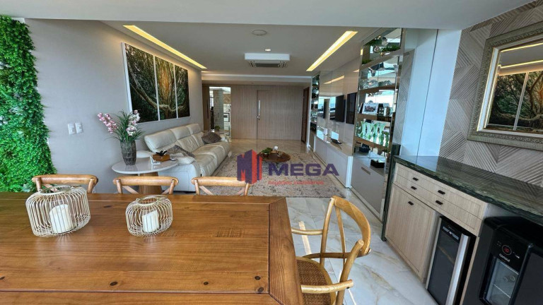 Apartamento com 4 Quartos à Venda, 250 m² em Praia Da Costa - Vila Velha
