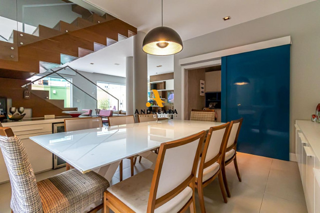 Casa com 4 Quartos à Venda, 595 m² em Humaitá - Rio De Janeiro