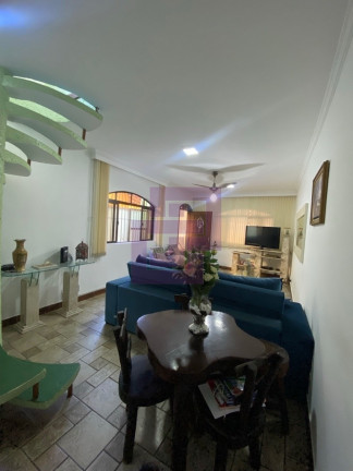 Imagem Sobrado com 4 Quartos à Venda, 140 m² em Vila Santa Rosa - Guarujá Imagem Sobrado com 4 Quartos à Venda, 140 m² em Vila Santa Rosa - Guarujá