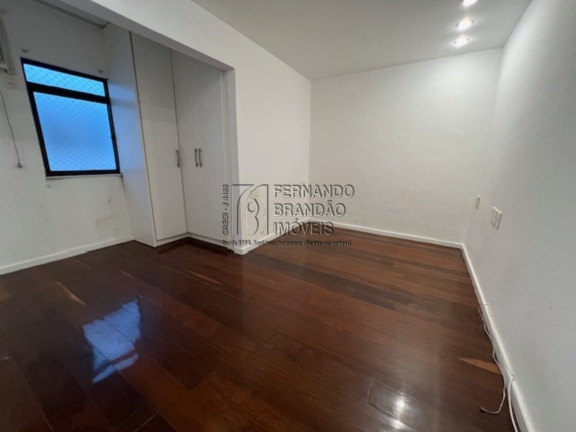 Imagem Imóvel com 3 Quartos à Venda, 302 m² em Barra Da Tijuca - Rio De Janeiro Imagem Imóvel com 3 Quartos à Venda, 302 m² em Barra Da Tijuca - Rio De Janeiro
