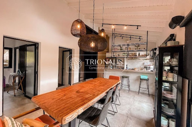 Imagem Casa com 4 Quartos à Venda, 539 m² em Condomínio Flamboyant - Atibaia Imagem Casa com 4 Quartos à Venda, 539 m² em Condomínio Flamboyant - Atibaia
