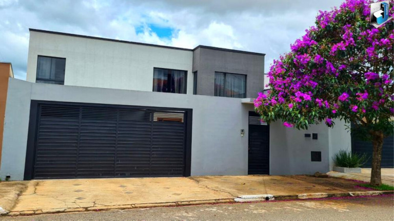 Casa com 5 Quartos à Venda, 420 m² em Colina Verde - Tatuí