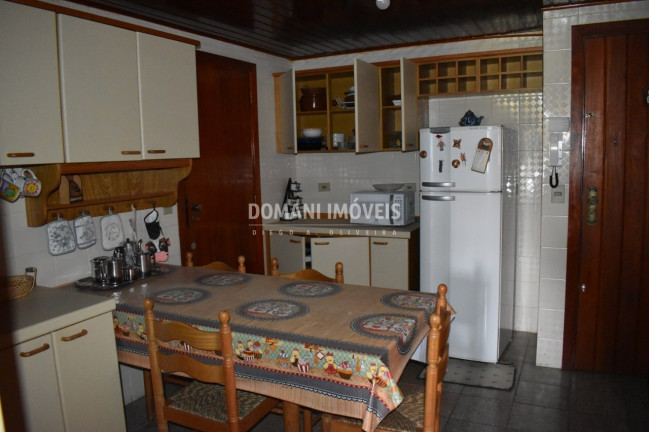 Imagem Imóvel com 3 Quartos à Venda, 142 m² em Região De Capivari - Campos Do Jordão Imagem Imóvel com 3 Quartos à Venda, 142 m² em Região De Capivari - Campos Do Jordão
