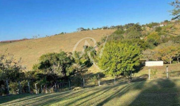 Imagem Imóvel com 4 Quartos à Venda,  em Chácaras Rurais Guararema - Jacareí