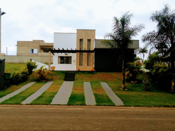 Casa de Condomínio com 1 Quarto à Venda,  em Ninho Verde I Eco Residence - Porangaba