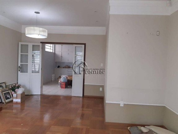 Casa com 3 Quartos para Alugar, 327 m² em Centro - Indaiatuba
