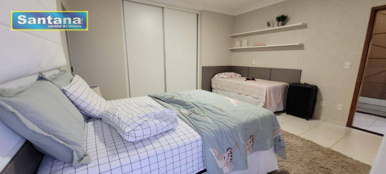 Imagem Casa com 5 Quartos à Venda, 320 m² em Bandeirantes - Caldas Novas Imagem Casa com 5 Quartos à Venda, 320 m² em Bandeirantes - Caldas Novas