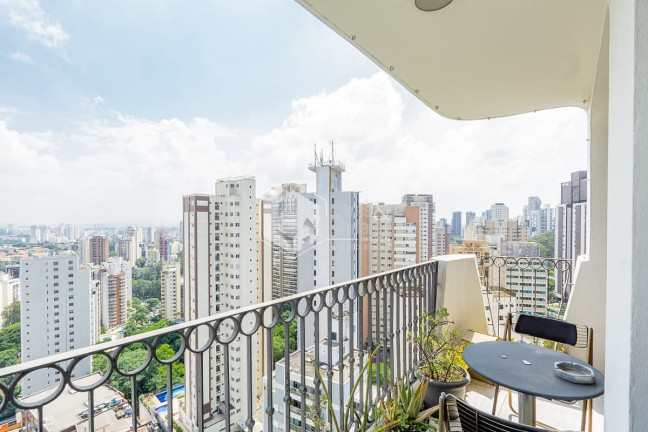 Imagem Apartamento com 3 Quartos à Venda, 177 m² em Vila Suzana - São Paulo
