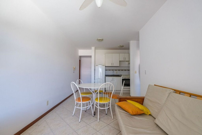 Imagem Apartamento com 2 Quartos à Venda, 71 m² em Canasvieiras - Florianópolis