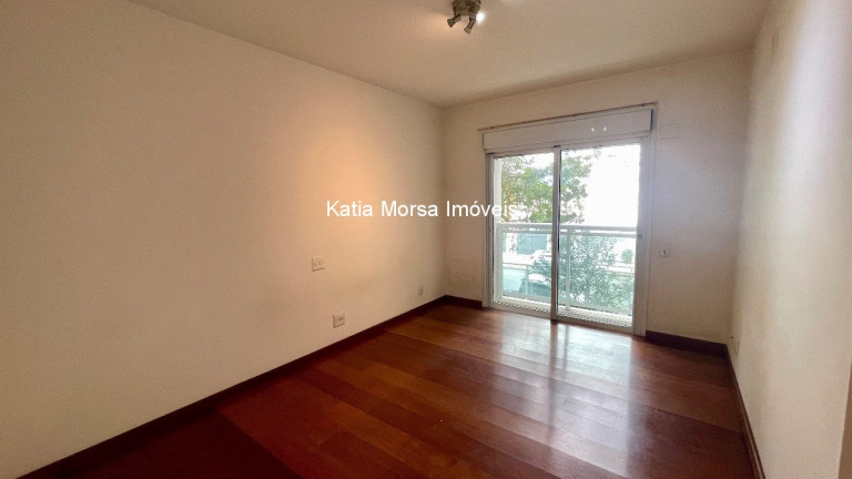 Imagem Imóvel com 4 Quartos à Venda, 438 m² em Pacaembu - São Paulo Imagem Imóvel com 4 Quartos à Venda, 438 m² em Pacaembu - São Paulo