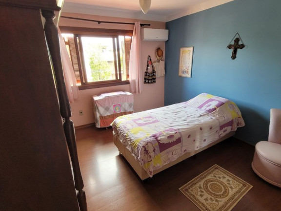Imagem Casa com 3 Quartos à Venda, 287 m² em Tristeza - Porto Alegre Imagem Casa com 3 Quartos à Venda, 287 m² em Tristeza - Porto Alegre