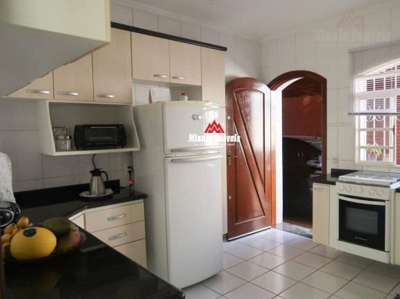 Imagem Casa com 4 Quartos à Venda, 232 m² em Caxambu - Jundiaí