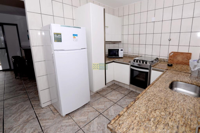 Imagem Casa com 5 Quartos para Alugar ou Temporada, 250 m² em Centro - Porto Belo Imagem Casa com 5 Quartos para Alugar ou Temporada, 250 m² em Centro - Porto Belo