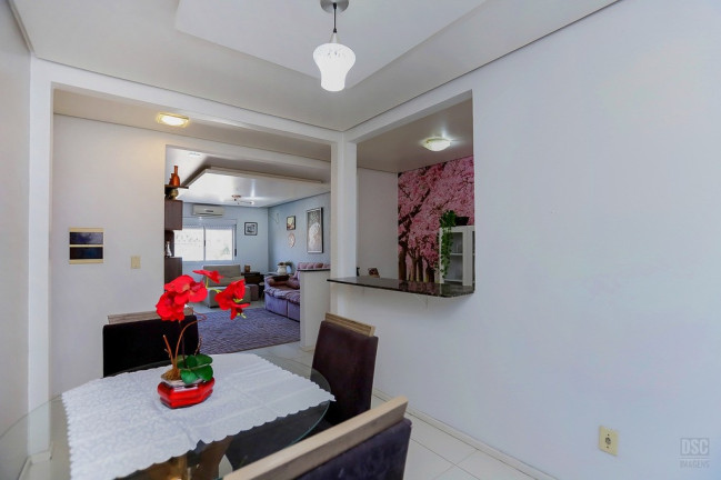Imagem Casa com 2 Quartos à Venda,  em Hípica - Porto Alegre
