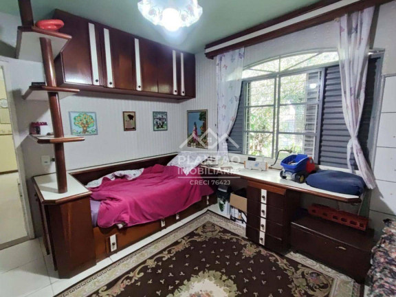 Imagem Casa com 3 Quartos à Venda, 158 m² em Bigorrilho - Curitiba Imagem Casa com 3 Quartos à Venda, 158 m² em Bigorrilho - Curitiba