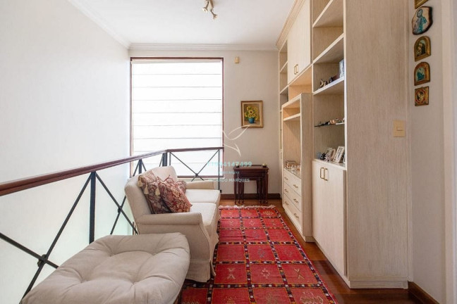 Imagem Casa com 5 Quartos à Venda, 420 m² em Jardim Das Bandeiras - São Paulo