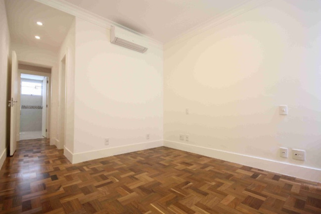 Imagem Imóvel com 3 Quartos à Venda, 210 m² em Santa Cecília - São Paulo Imagem Imóvel com 3 Quartos à Venda, 210 m² em Santa Cecília - São Paulo