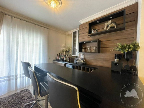 Imagem Casa com 4 Quartos à Venda, 280 m² em Brusque