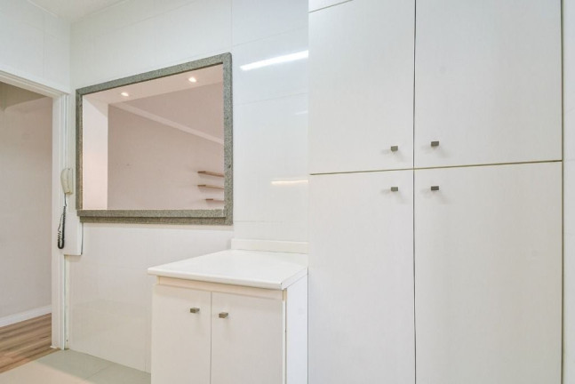 Imagem Imóvel com 2 Quartos à Venda, 55 m² em Vila Olímpia - São Paulo Imagem Imóvel com 2 Quartos à Venda, 55 m² em Vila Olímpia - São Paulo