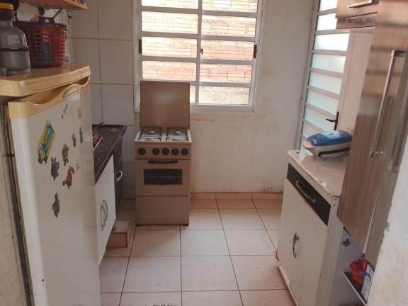 Imagem Casa com 2 Quartos à Venda, 90 m² em Vila Ferroviária - Botucatu