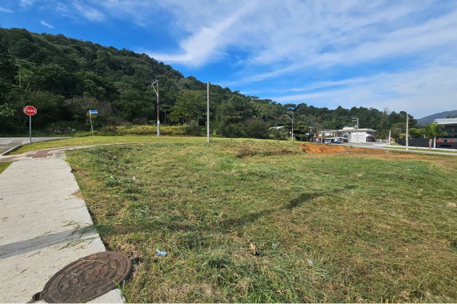 Imagem Terreno à Venda, em Barra - Balneário Camboriú Imagem Terreno à Venda, em Barra - Balneário Camboriú